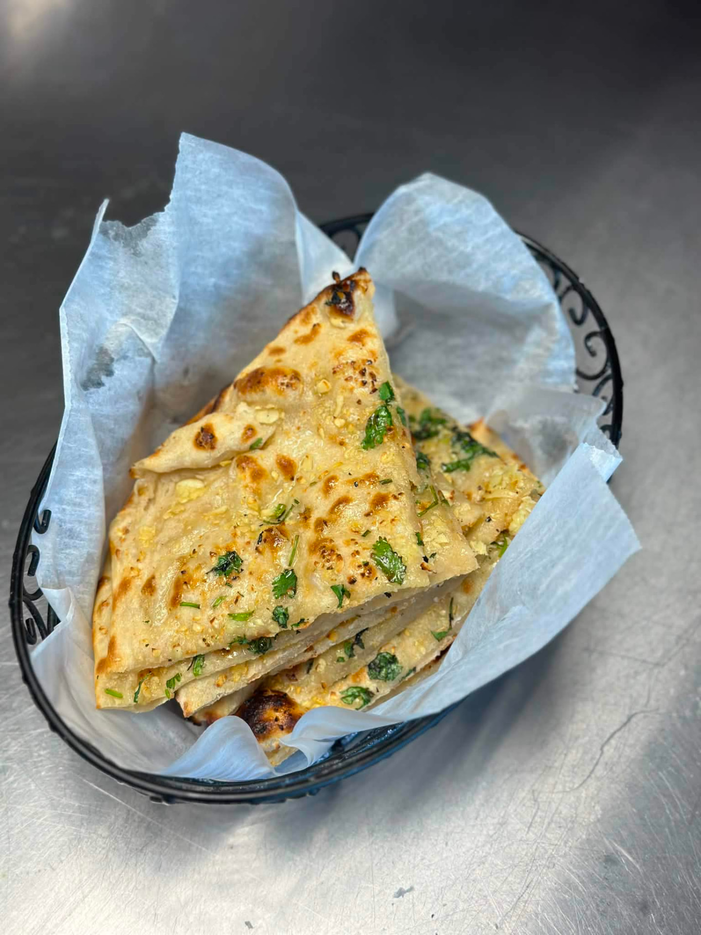 Garlic naan